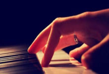 足球界最新动态曝光，球员备战准备